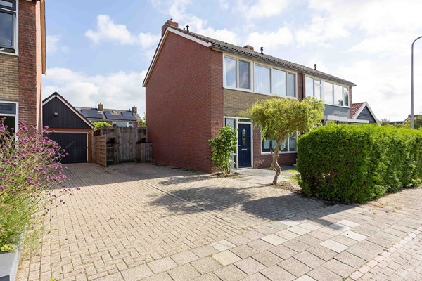 Medium property photo - Auck Van Haersmawei 13, 9036 LL Menaam